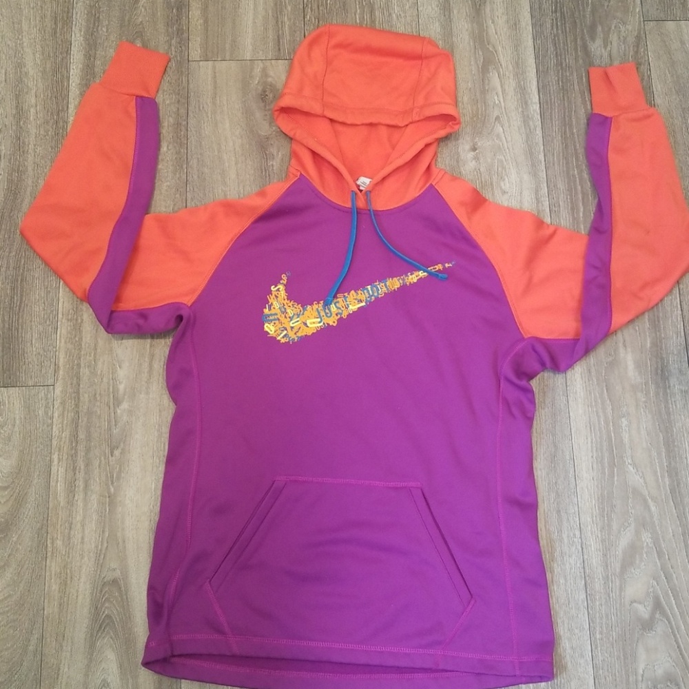 NIKE RED AND PURPLE THERMA FIT HOODIE